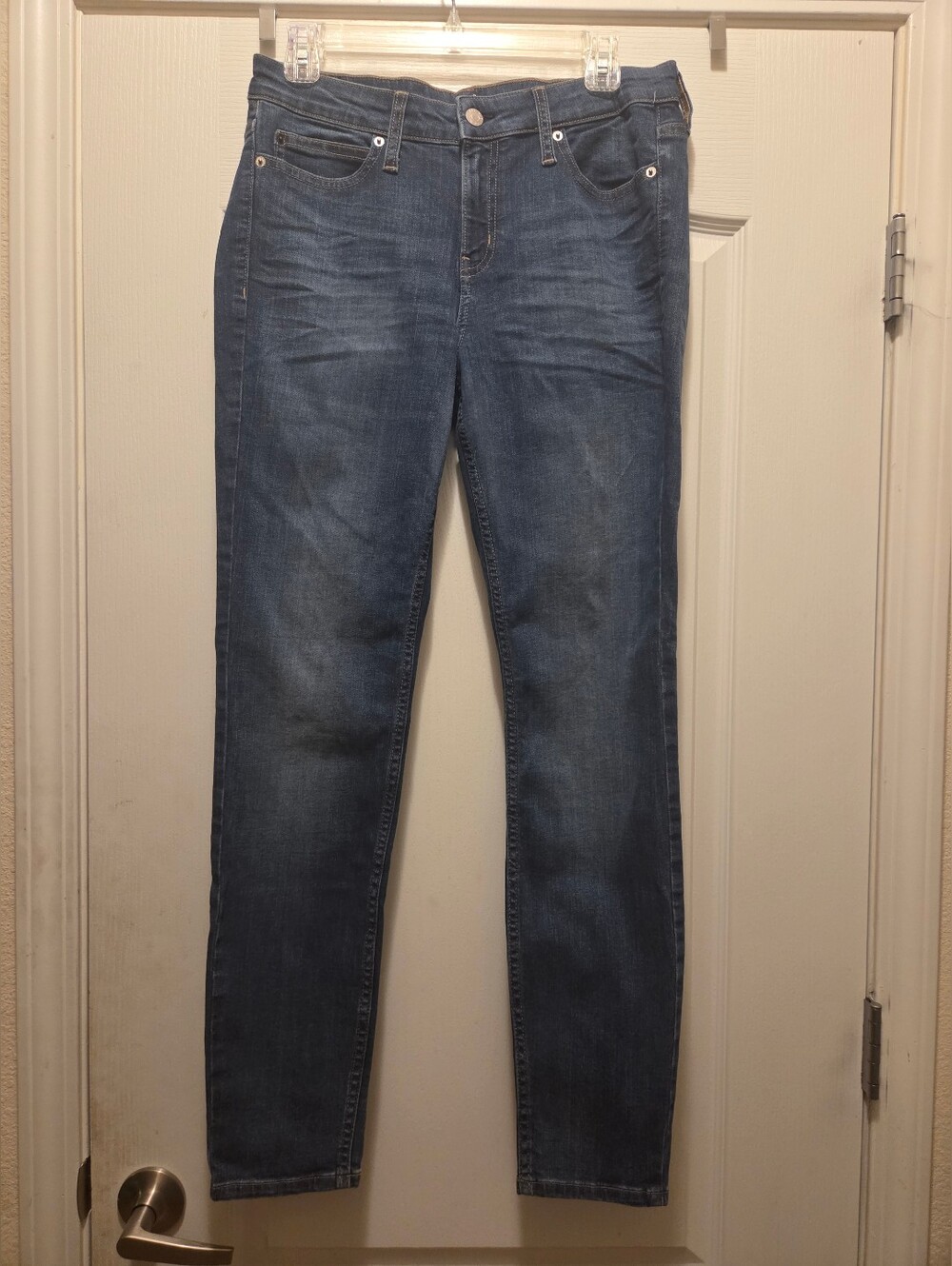 Calvin Klein Modern Mid-Rise Skinny Jeans